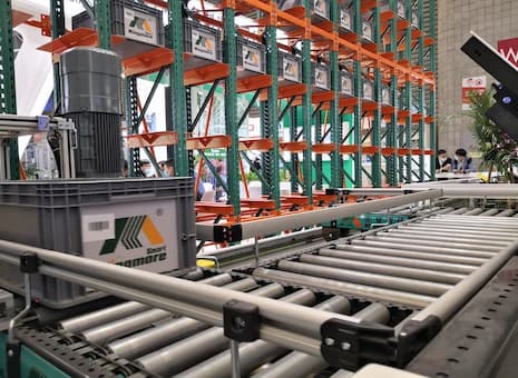 More and More Warehouses Choose Automated Rack